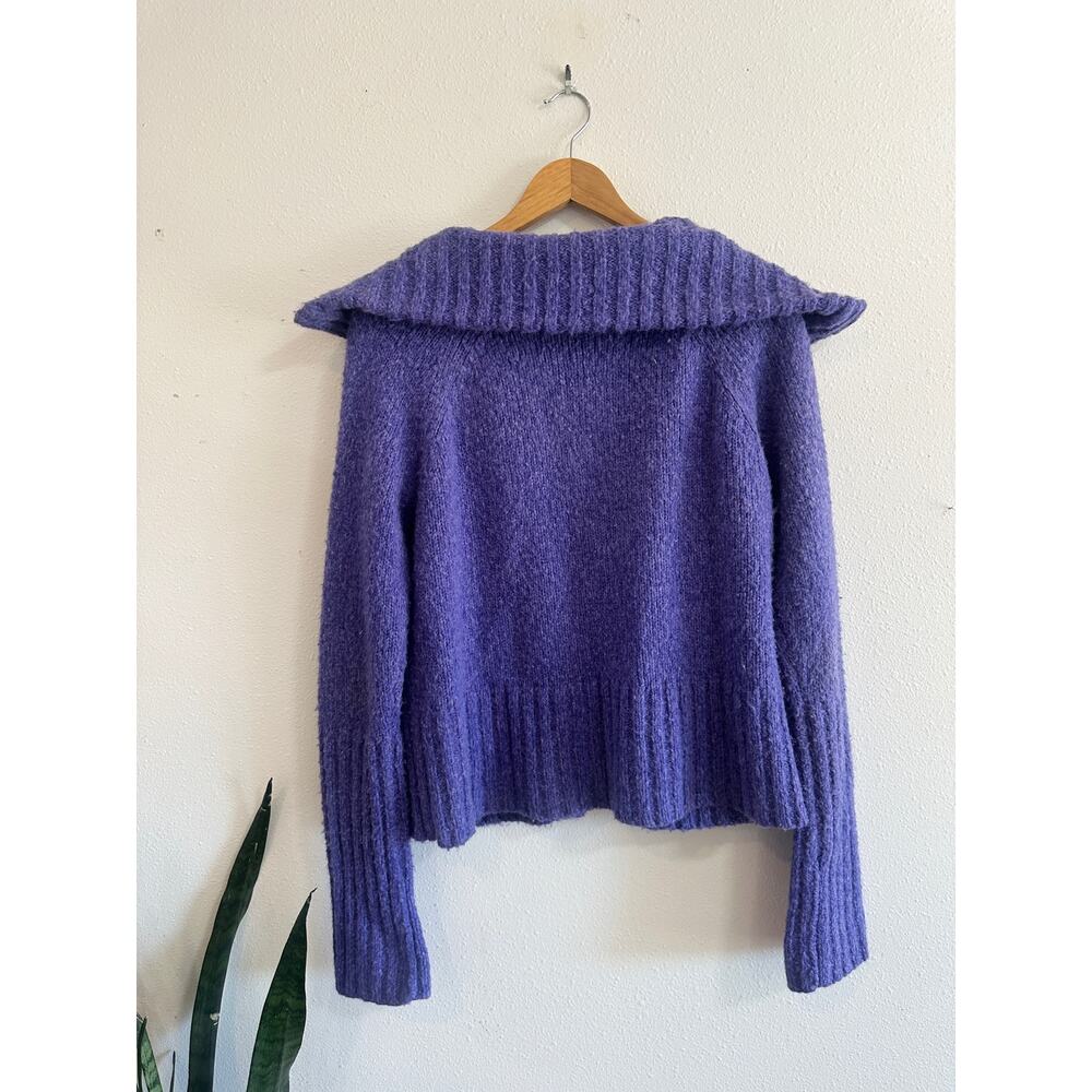 Y2K Deep Periwinkle Collared Cardigan size medium - Picture 6 of 9